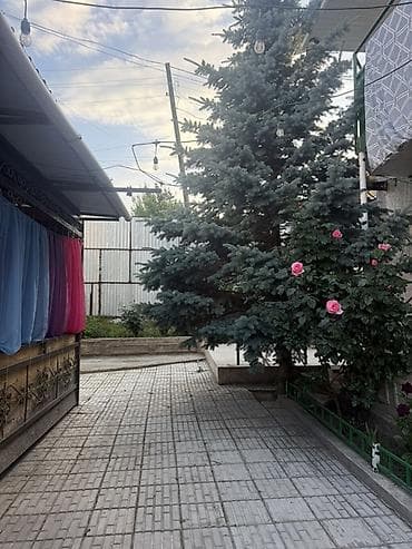 Бөлмөлөр: Гостевой номер/комната для размещения 3–4 -5-6-7-8человек. Мангал — 8