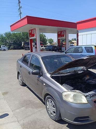 Chevrolet Aveo: 2007 г., Механика, Бензин, Седан — 3
