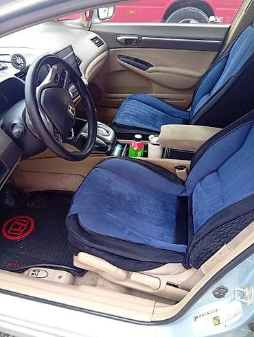 civic 5d: Honda Civic — интерьер и оснащение - Просторный салон с бежевой — 3