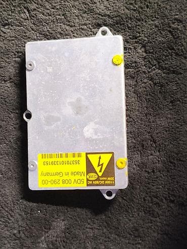 bcd com: Блок розжига ксеноновых фар Hella 5DV 008 290-00 на Mercedes-Benz W219 — 1