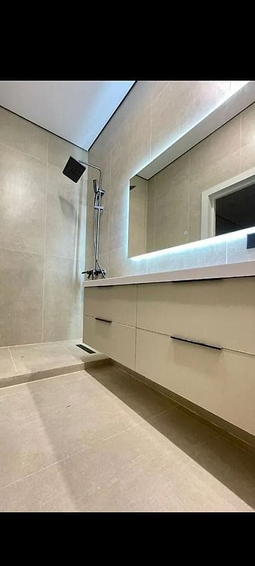 б у кафели: Услуги облицовки плиткой и керамогранитом под ключ - Профессиональная — 6