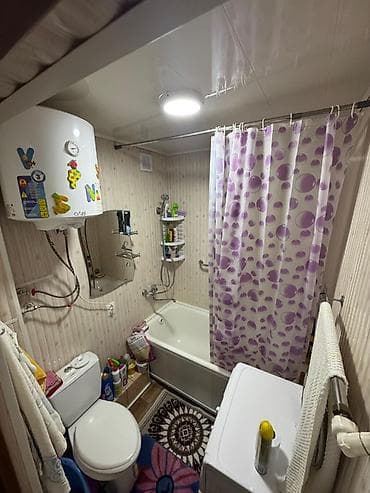 ак орго баня кара суу: 2 комнаты, 49 м², 2 этаж, Косметический ремонт — 4
