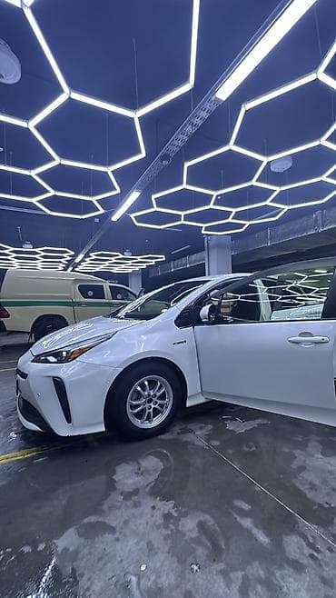 тоёта приус: Toyota Prius: 2020 г., 1.8 л, Автомат, Гибрид, Хэтчбэк — 8