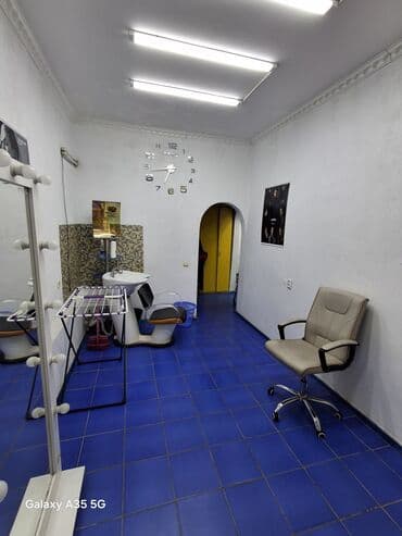 этажи: Сдаю Кабинет в салоне, 15 м², Для мастера по маникюру — 5