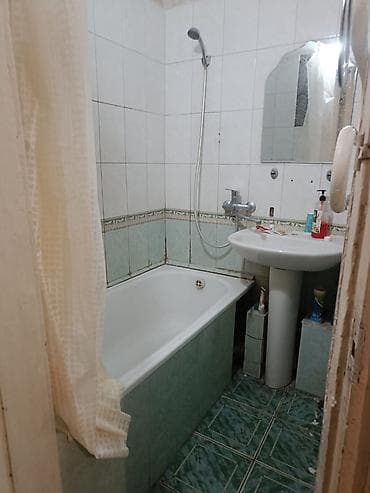 сдаю квартиру каракол: 3 комнаты — 1