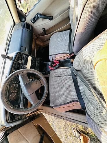 ремонт golf: Volkswagen Passat: 1988 г., 1.8 л, Механика, Бензин, Седан — 3