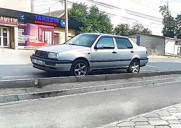 golf ii: Volkswagen Vento: 1993 г., 1.8 л, Механика, Бензин — 6