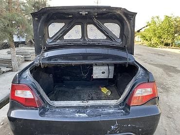 арзан матиз 1: Chevrolet Lacetti: 2011 г., 1.6 л, Кол менен иштөөчү, Бензин, Седан — 5