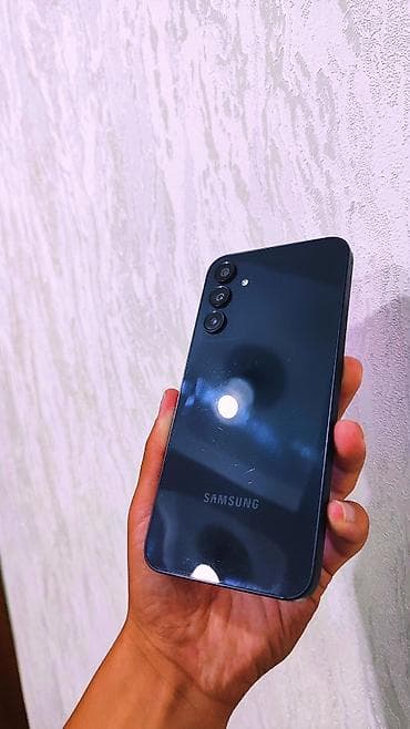 Samsung Galaxy A15, Б/у, 128 ГБ, цвет - Голубой, 1 SIM, 2 SIM