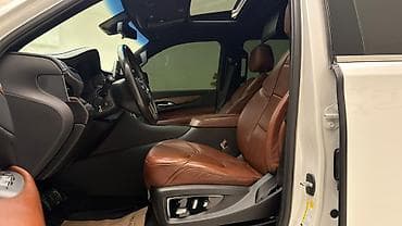 каделак: Cadillac Escalade: 2019 г., 6.2 л, Автомат, Бензин, Внедорожник — 9