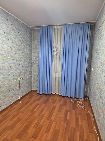 сдается квартира 6 мкр: 3 комнаты, 62 м², 105 серия, 4 этаж, Старый ремонт — 6