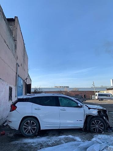 infinity g35: GMC : 2020 г., 2 л, Автомат, Бензин, Кроссовер — 1