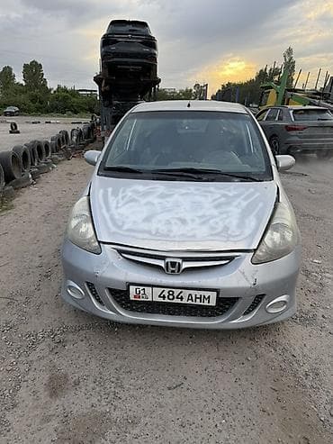 бампер jazz: Honda Jazz: 2007 г., 1.4 л, Вариатор, Бензин, Хэтчбэк — 4