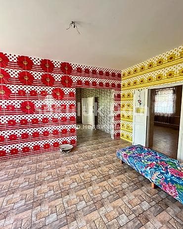 Кыймылсыз мүлк: 🏠Продается дом в с. Сокулук 🟡Комнаты: 7 🟡Участок: 7 соток 🟡Отопление — 8