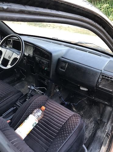 тактический очки: Volkswagen Passat: 1988 г., 1.8 л, Механика, Бензин, Седан — 4