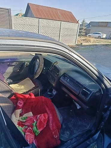 мицубиси спец стар: Volkswagen Vento: 1994 г., Ручные, Бензин, Седан — 2