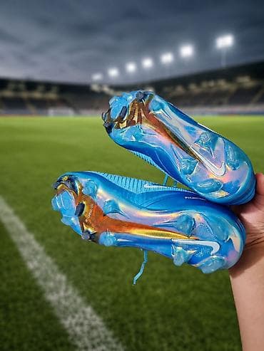 сороконожки фантом: Продам совершенно новые бутсы Nike Phantom 6 Elite FG. Состояние — 2