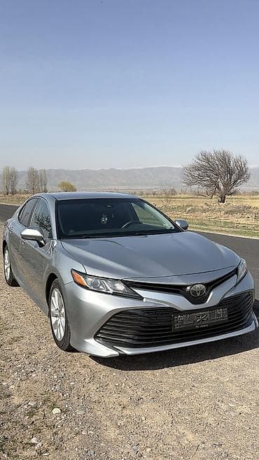 kia rio 2014: Toyota Camry: 2018 г., 2.5 л, Автомат, Бензин, Седан — 1