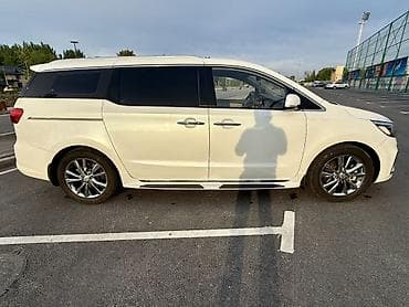 sprinter classic: Kia Carnival: 2019 г., 2.2 л, Автомат, Дизель, Минивэн — 2