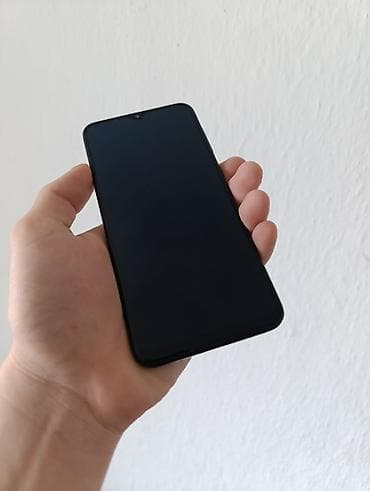 galaxy a 3: Samsung Galaxy A20, Новый, 32 ГБ, цвет - Голубой, 2 SIM, 1 SIM, eSIM — 3