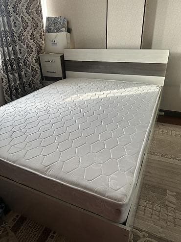 2 спальная кровать: Односпальная кровать, Б/у, С матрасом, длина - 195 см — 4