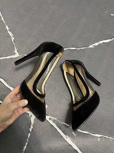 обувь из войлока: Туфли 38 размер Цена 200 сом Г.Бишкек.Рынок Мадина Район Восток 5 — 1