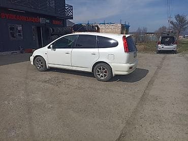 honda odyssey салон: Honda Stream: 2003 г., Минивэн — 1