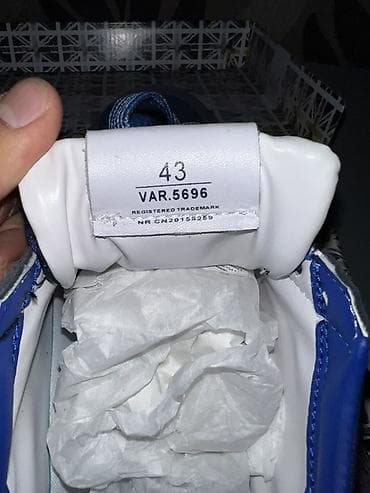 кросовки спортивные: Мужские кроссовки, 42, Новый, цвет - Синий — 9