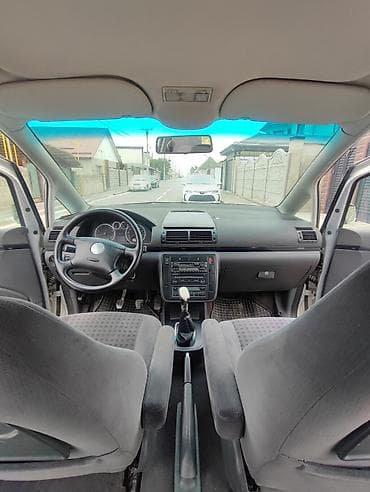 хд 78: Volkswagen Sharan: 2003 г., 2 л, Механика, Бензин, Минивэн — 2