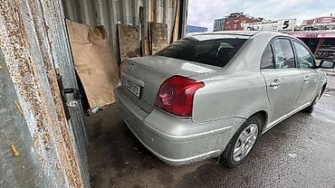 скласс: Toyota Avensis: 2004 г., 1.8 л, Автомат, Бензин, Седан — 4