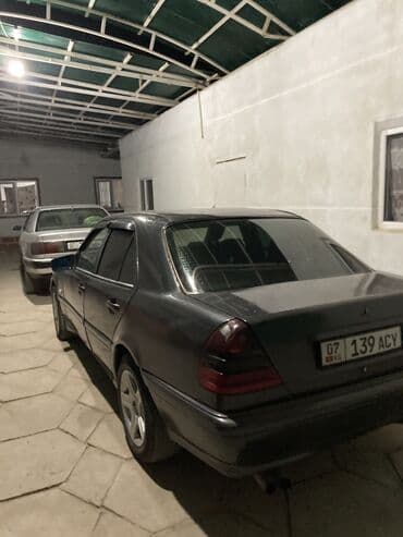 матиз объем 1: Mercedes-Benz C-Class: 1999 г., 2.2 л, Автомат, Бензиновая, Седан — 4