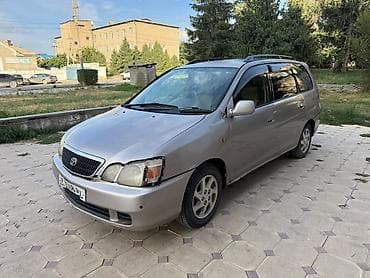 5100 r18: Toyota Ipsum: 2001 г., 2 л, Автомат, Бензин, Универсал — 3