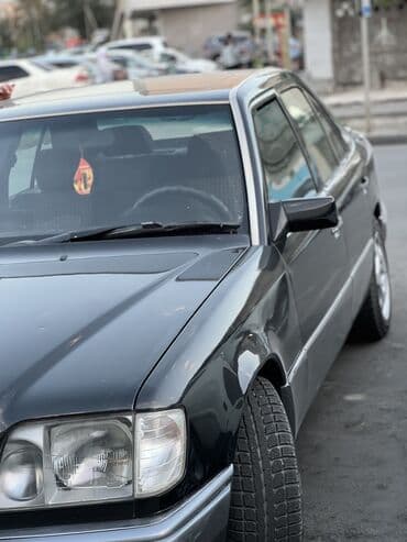 дом обмен на авто: Mercedes-Benz W124: 1994 г., 2.2 л, Механика, Бензиновая, Седан — 9