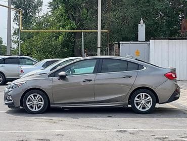 пресс для авто: Chevrolet Cruze: 2018 г., 1.4 л, Автомат, Бензин, Седан — 2