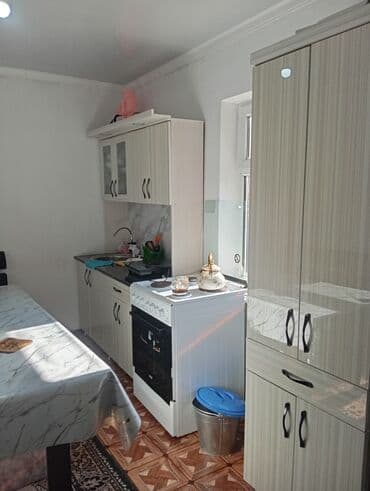 салон красоты в аренду бишкек: 110 м², Без мебели — 15