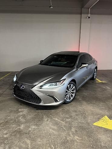 Lexus ES: 2019 г., 2.5 л, Автомат, Бензин, Седан