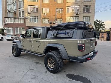 китайские недорогие авто: Jeep Gladiator: 2020 г., 3.6 л, Типтроник, Бензин, Пикап — 4