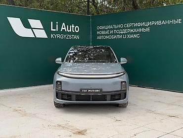 1: Lixiang L7: 2025 г., 1.5 л, Автомат, Гибрид, Кроссовер — 3