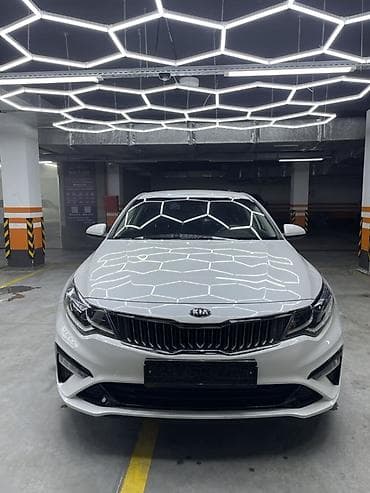 Kia K5: 2018 г., 2 л, Автомат, Газ, Седан