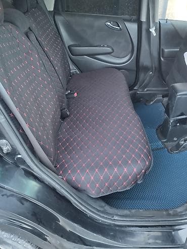 карызга машина алам: Honda Jazz: 2008 г., 1.3 л, Автомат, Бензин, Хетчбек — 4