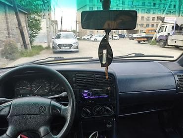 бора универсал: Volkswagen Passat Variant: 1994 г., 1.8 л, Механика, Бензин, Универсал — 3
