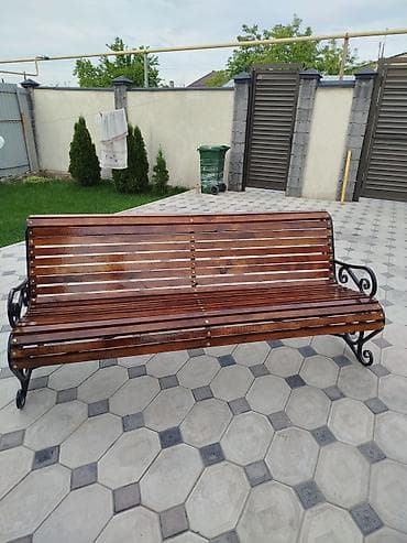 Скамейка Металл, Со спинкой, Без крыши