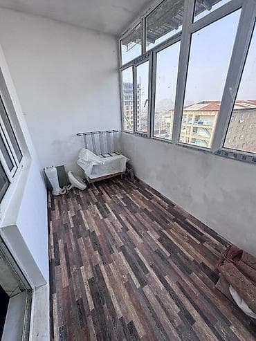 variant kg: 1 комната, 40 м², 105 серия, 5 этаж, Старый ремонт — 2