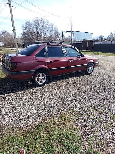 дроссельная заслонка стоимость: Volkswagen Passat: 1991 г., 1.8 л, Механика, Бензин — 5