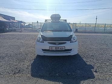 Унаа сатуу: Honda Fit: 2001 г., 1.3 л, Бензин, Хетчбек — 2