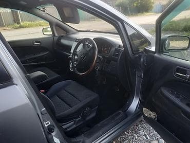 chery sweet: Honda Stream: 2004 г. — 3