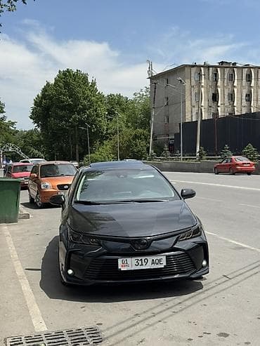 crv 1: Toyota Corolla: 2020 г., 1.8 л, Вариатор, Гибрид, Седан — 3