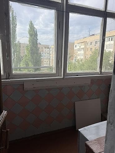 Кыймылсыз мүлк: 2 бөлмө, Асанбай мкр Менчик ээси, Үй-бүлөлүүлөргө, 1 жылдан баштап, Жарым -жартылай эмереги бар — 4