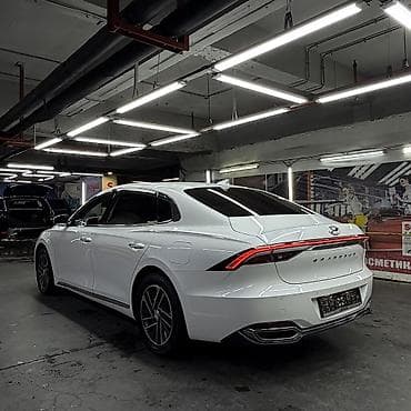 не крашен: Hyundai Grandeur: 2022 г., 3 л, Автомат, Газ, Седан — 4