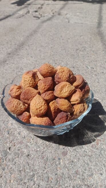 Кургатылган орук сатылат Сорт-"Абрикос" 1- сорт- кг - 350с 2-сорт- кг-